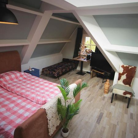 Chez Bob Bed & Breakfast Bovenkarspel Luaran gambar