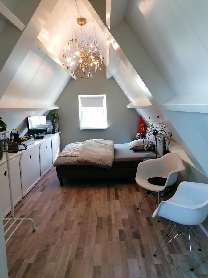 Chez Bob Bed & Breakfast Bovenkarspel Luaran gambar