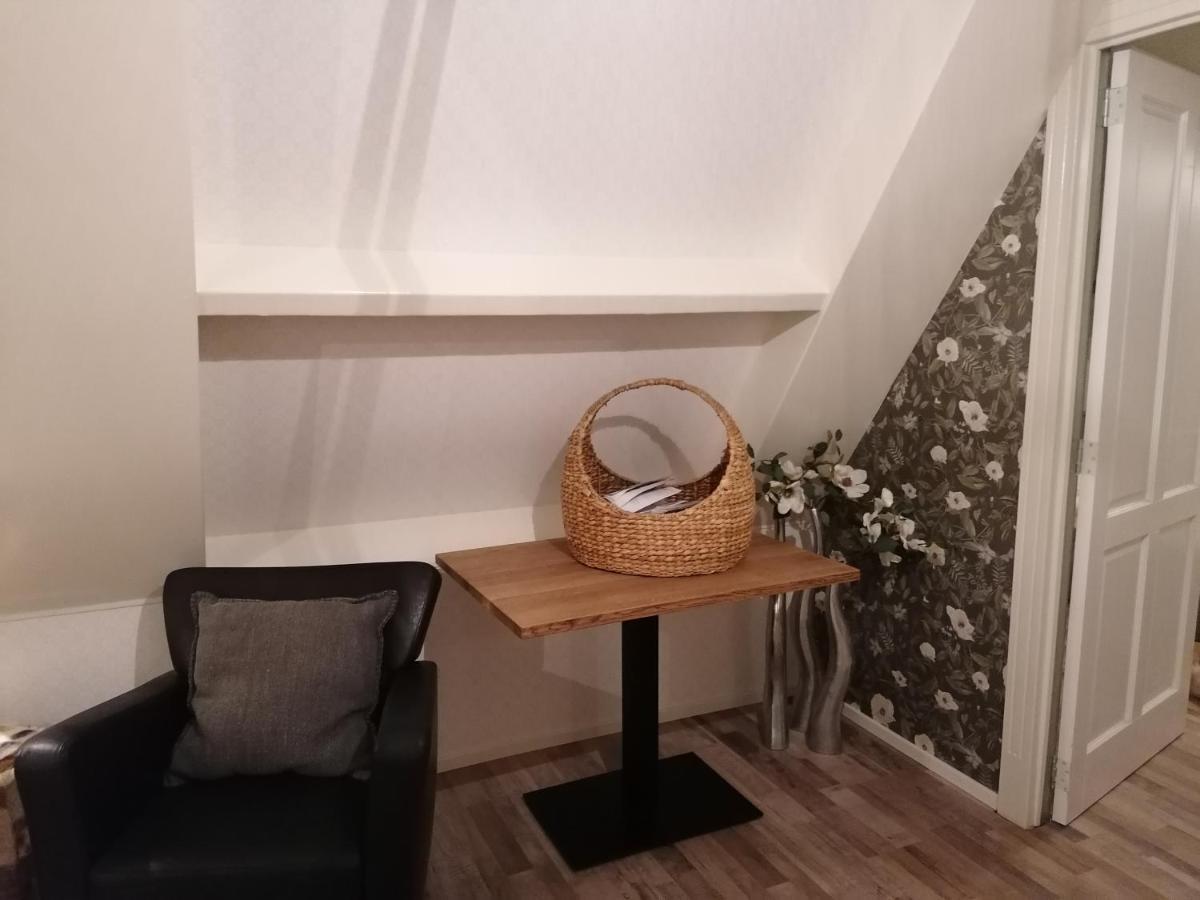Chez Bob Bed & Breakfast Bovenkarspel Luaran gambar